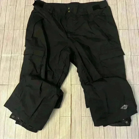 Columbia Omni-Tech Snow Ski Pants - Picture 2 of 10